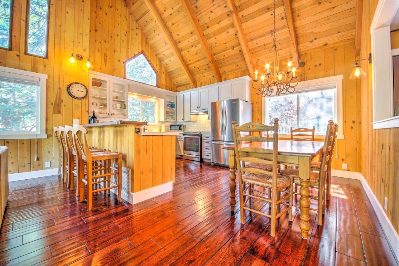 Gorgeous Lake Arrowhead Retreat Game Room And Deck 외부 사진